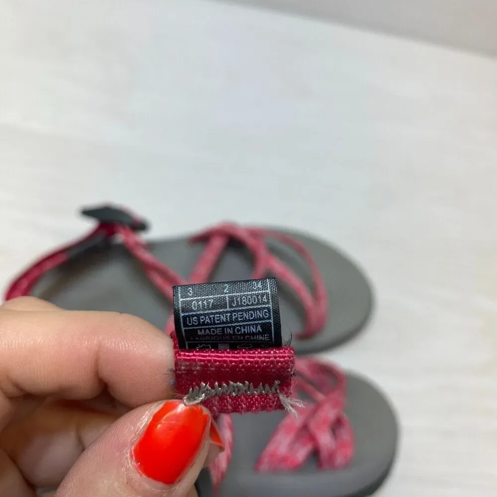 Chaco ZX/1 Ecotread Strappy‎ Sandals Kids Size 3 Pink White Sport Hiking Comfort